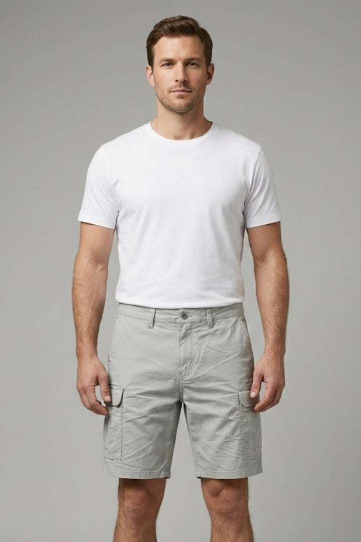 Men's Cargo Shorts with Multiple Pockets and Button Fastening