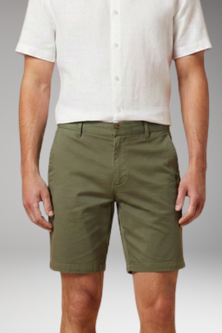 Men's Casual Shorts with Elastic Waistband and Button Fastening