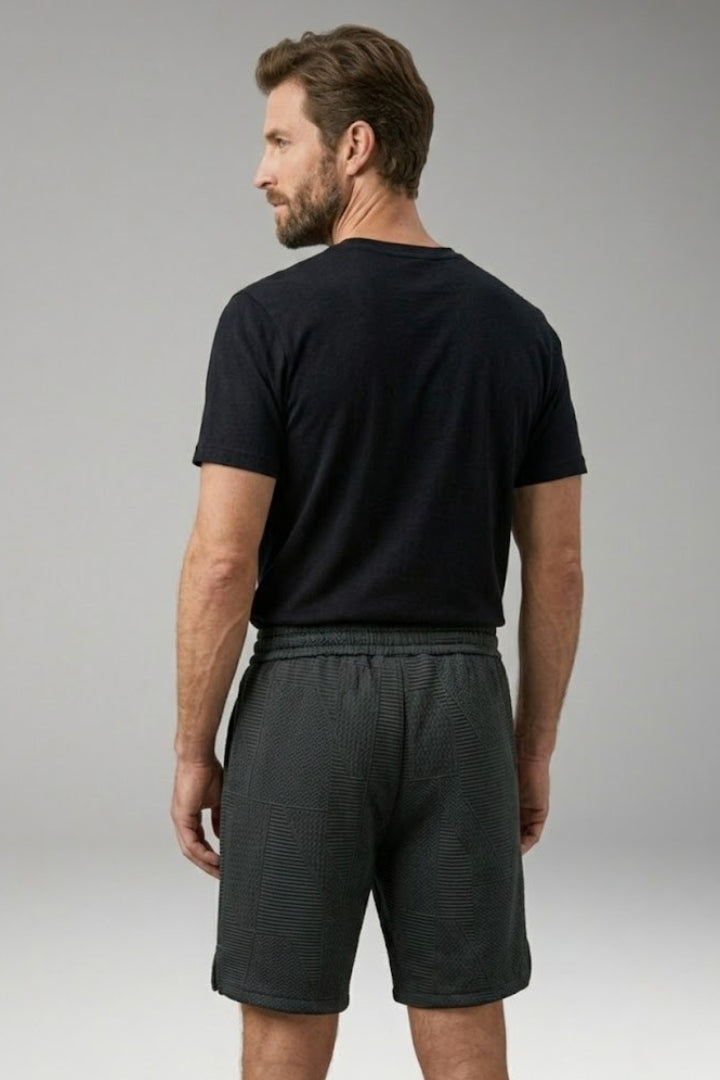 Men's Casual Shorts with Elastic Waistband and Geometric Pattern
