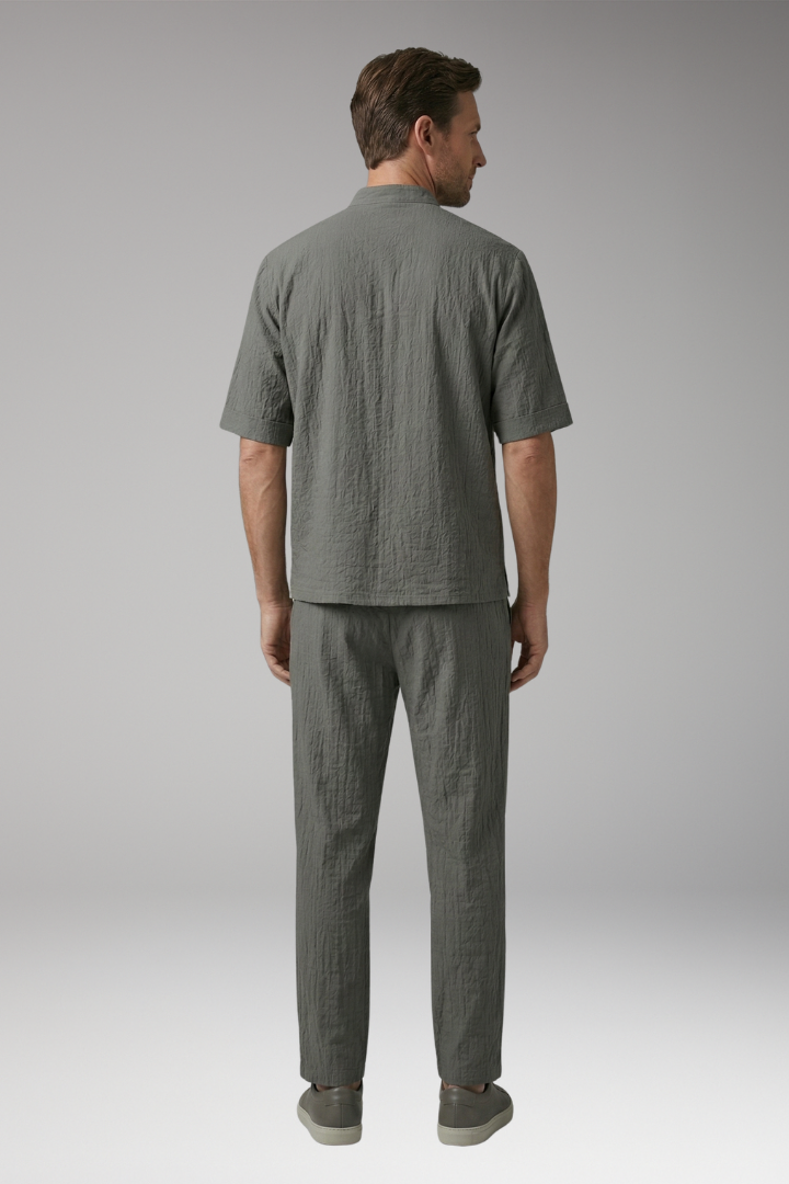 Men’s Casual Two-Piece Suit with Long Sleeves and Drawstring Trousers