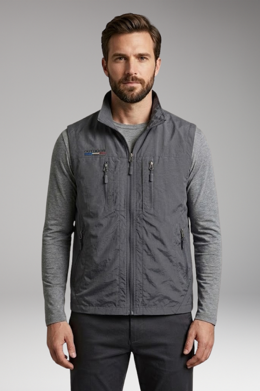 Men's Casual Waistcoat with Zipped Pockets and Sleeveless Design