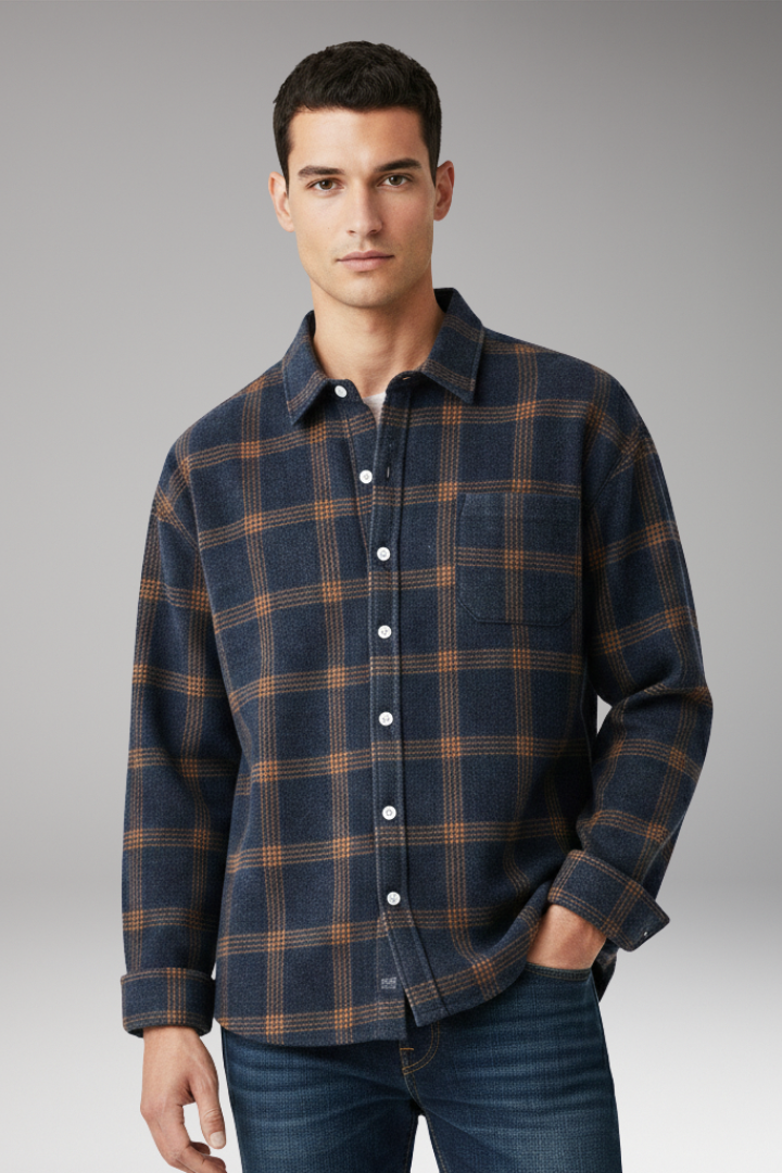 Men’s Flannel Shirt with Classic Collar and Long Sleeves