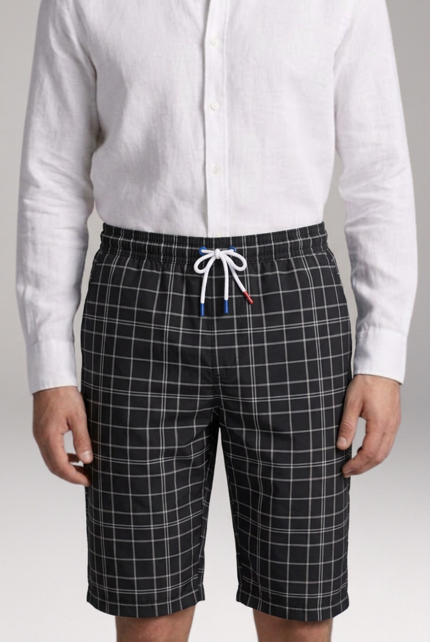Men's Geometric Checkered Drawstring Shorts with Side Pockets