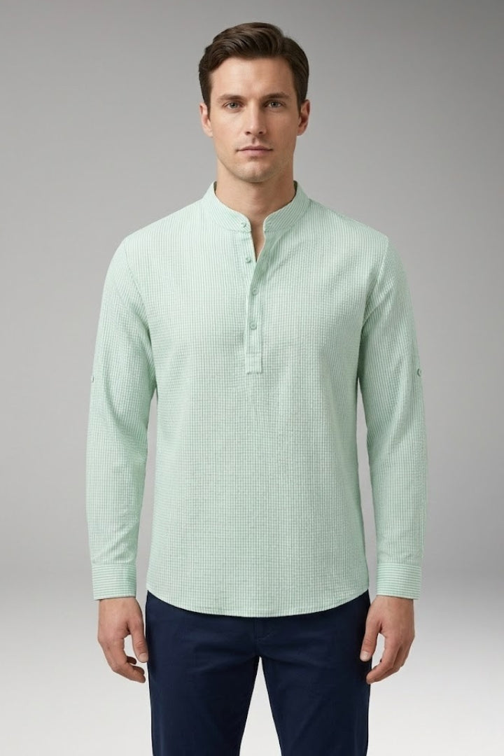 Men's Henley Shirt with Stand-up Collar and Rollable Sleeves