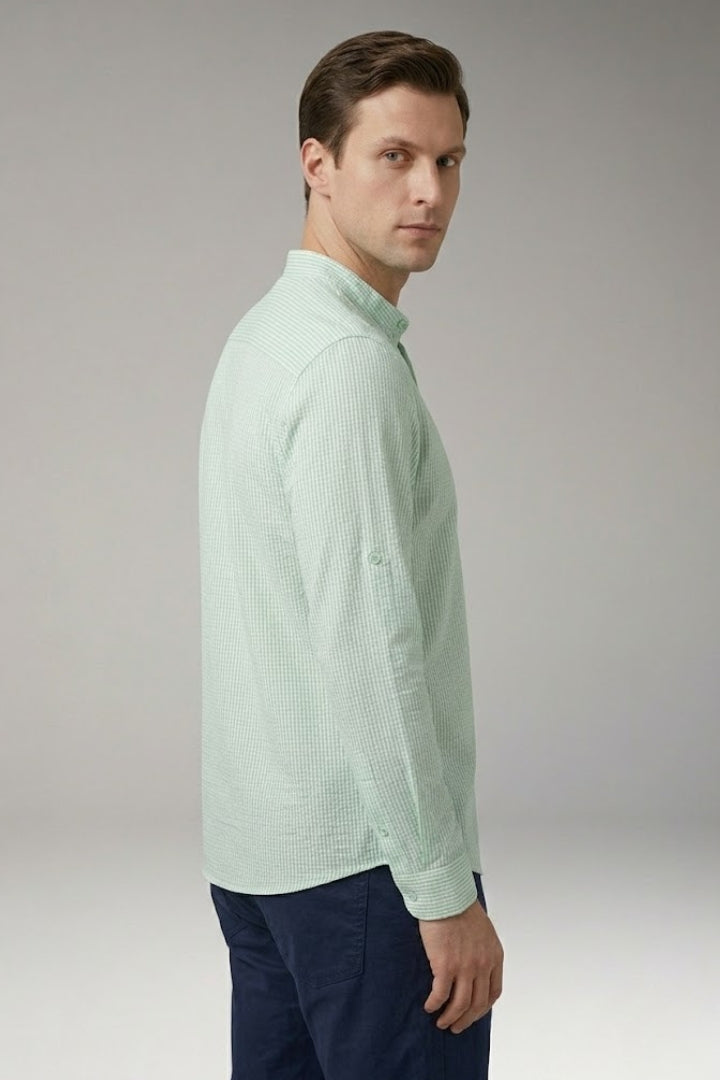 Men's Henley Shirt with Stand-up Collar and Rollable Sleeves