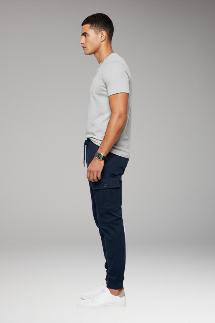 Men’s Jogger Trousers with Elastic Waist and Cargo Pockets