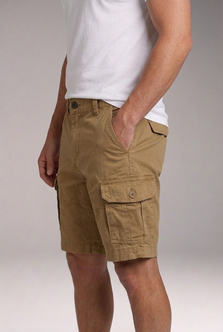 Men's Knee-Length Cargo Shorts with Buttoned Flap Pockets
