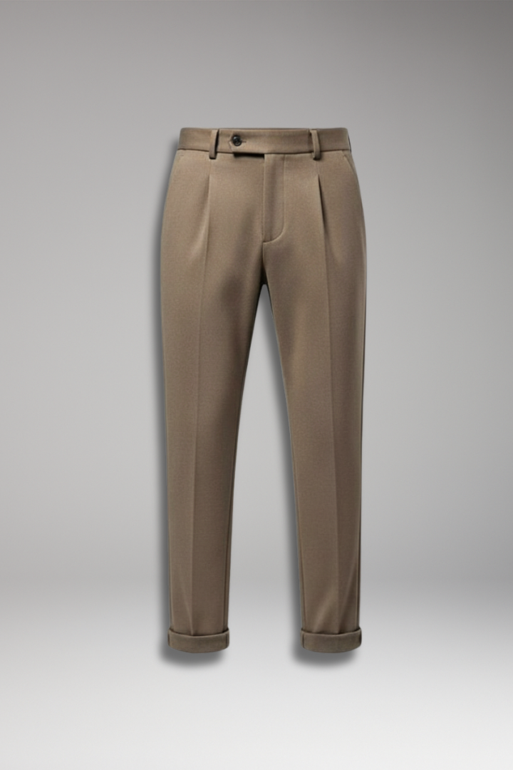 Men’s Trousers with Spacious Pockets and Secure Zippers