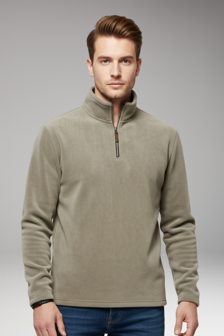Men’s Pullover with Zip Closure and Fleece Lining
