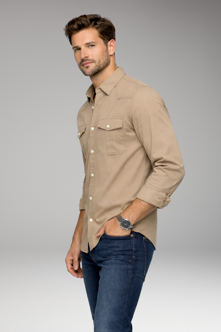 Men’s Shirt with Button Closure and Chest Pockets