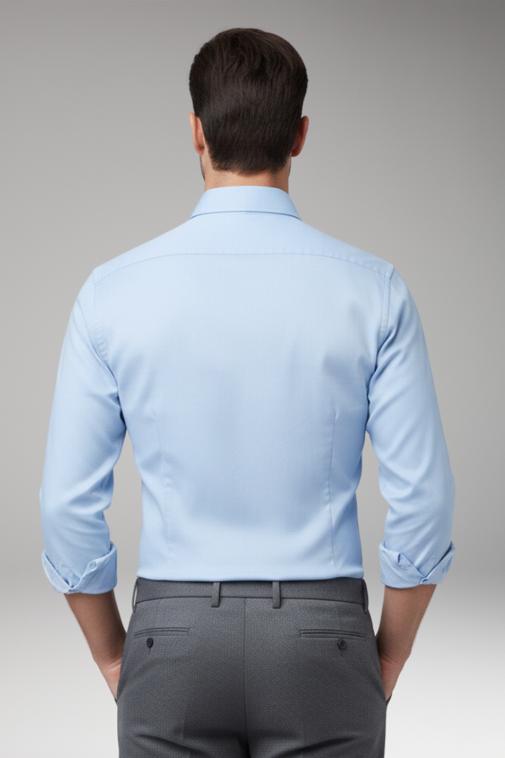 Men’s Shirt with Button Closure and Classic Collar