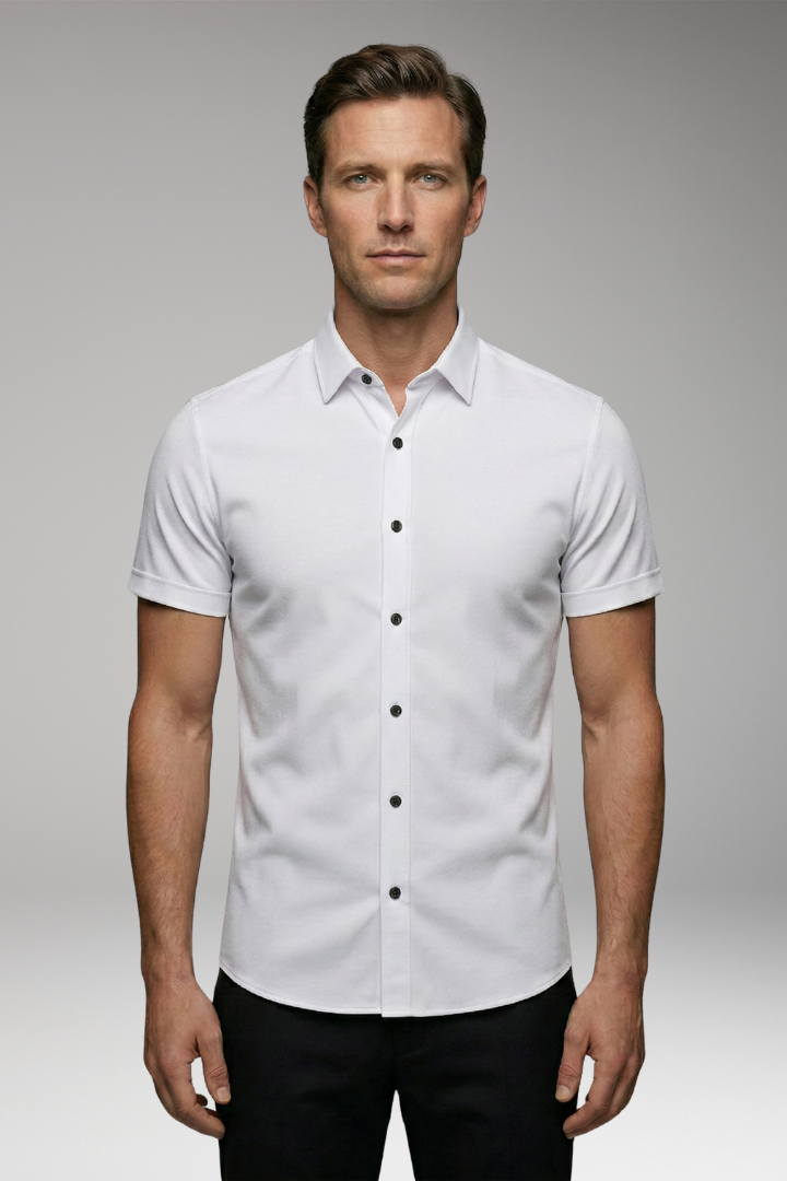 Men's Shirt with Button Placket and Fitted Style