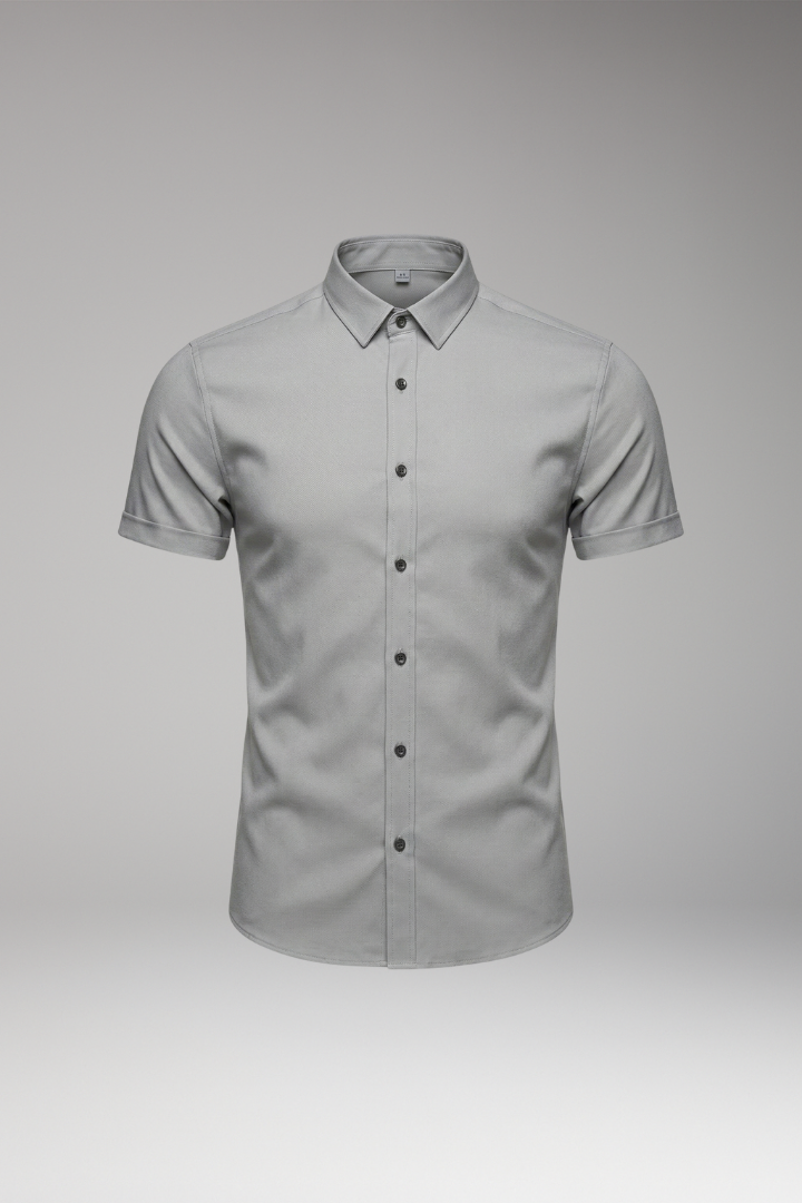 Men's Shirt with Button Placket and Fitted Style