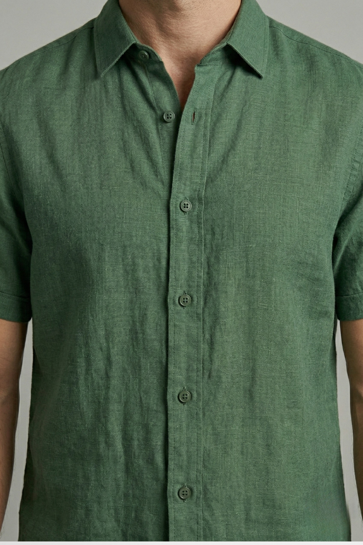 Men's Shirt with Button Placket and Short Sleeves