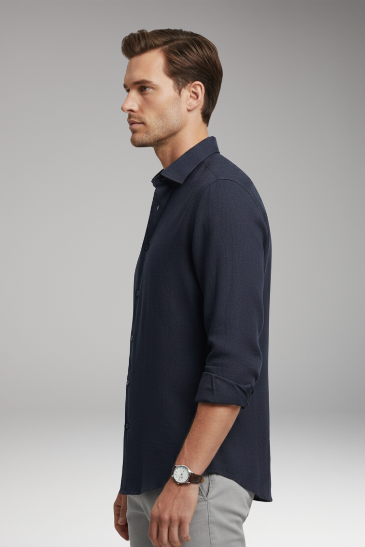 Men’s Shirt with Classic Collar and Button Fastening
