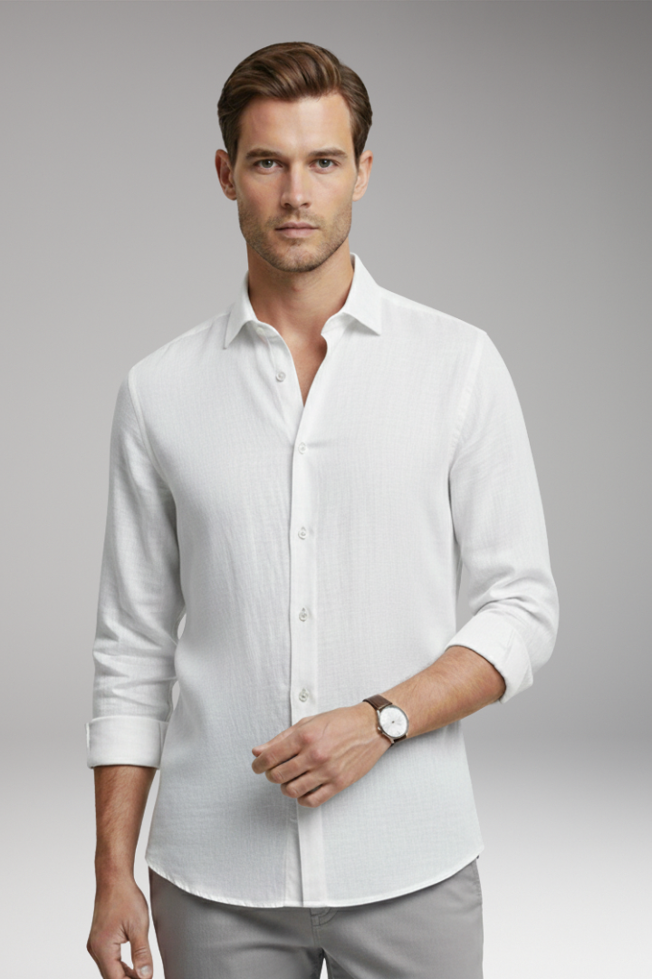 Men’s Shirt with Classic Collar and Button Fastening