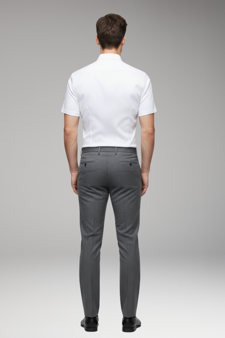 Men’s Shirt with Classic Collar and Button Front