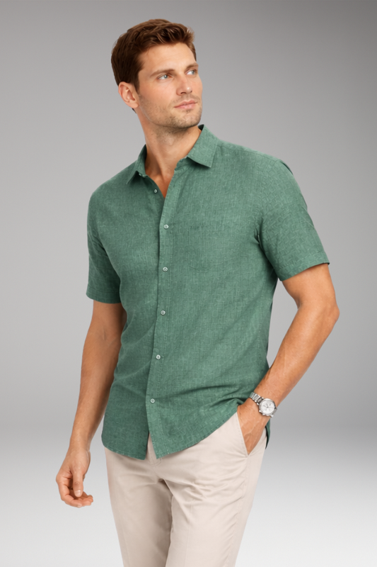 Men’s Shirt with Classic Collar and Button Placket