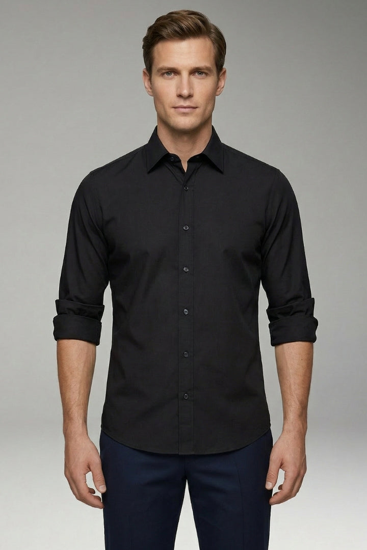 Men's Shirt with Classic Collar and Full Button Placket