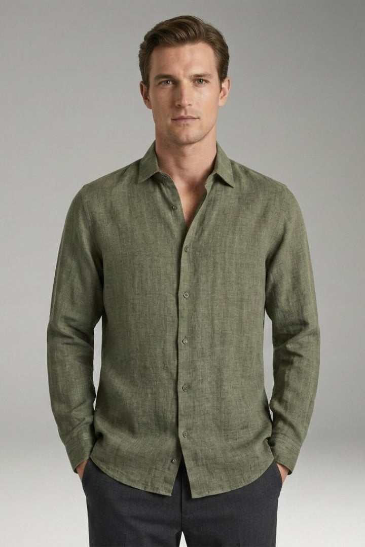 Men's Shirt with Classic Collar and Full Button Placket