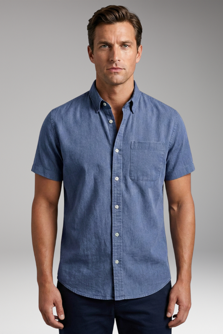Men's Shirt with Short Sleeves and Chest Pocket