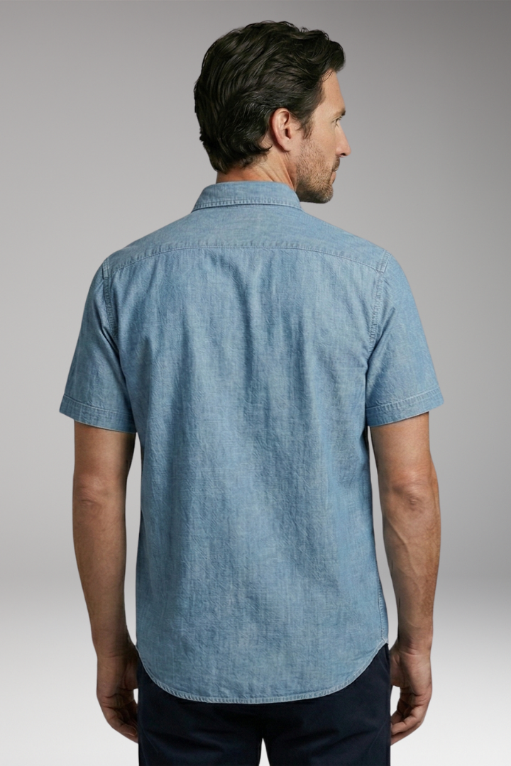Men's Shirt with Short Sleeves and Chest Pocket