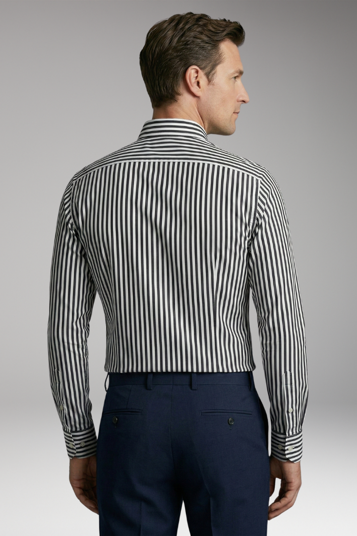 Men's Shirt with Striped Design and Classic Collar