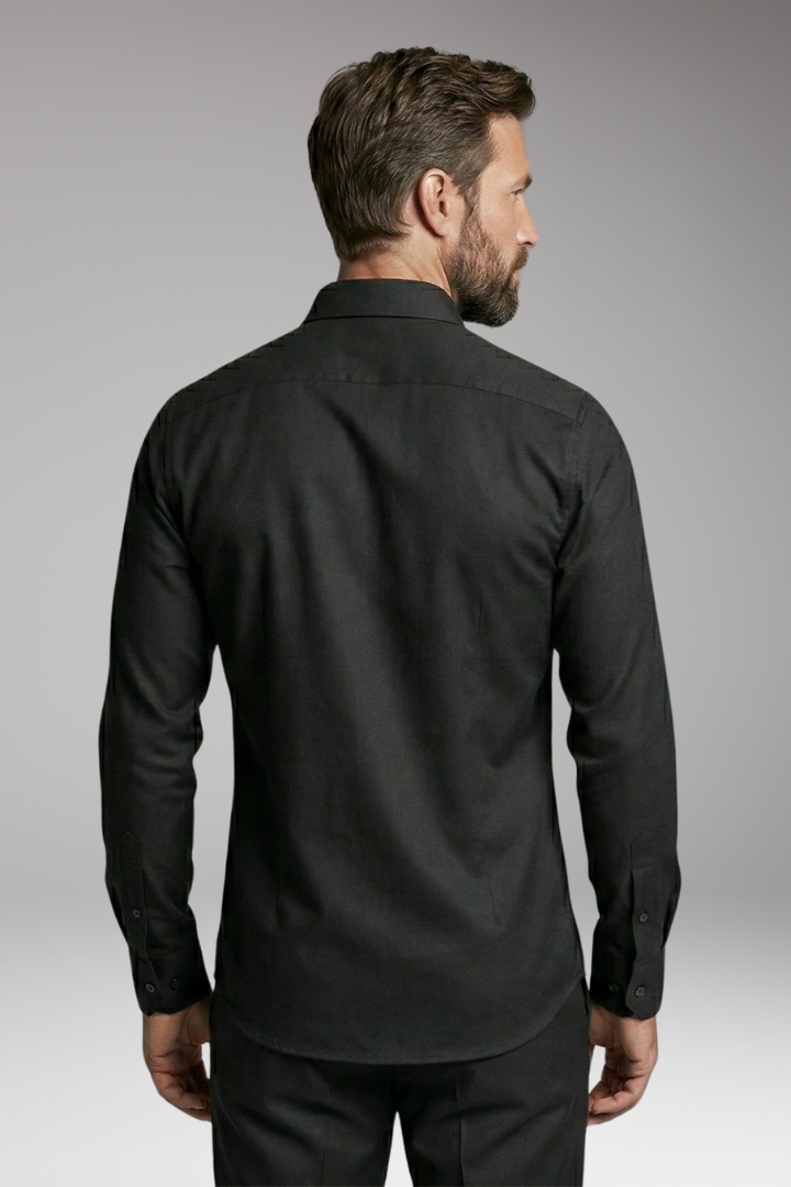 Men's Slim-Fit Shirt with Button Placket and Pointed Collar