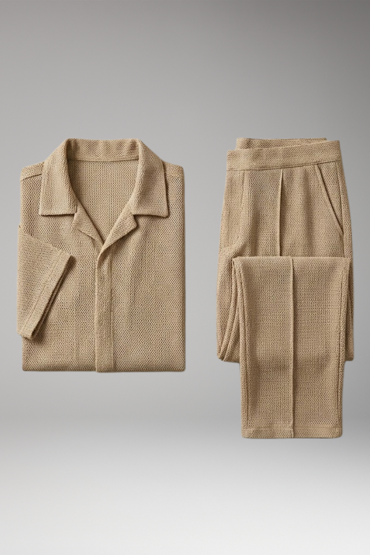 Men's Summer Set with Short-Sleeve Shirt and Relaxed Fit Trousers