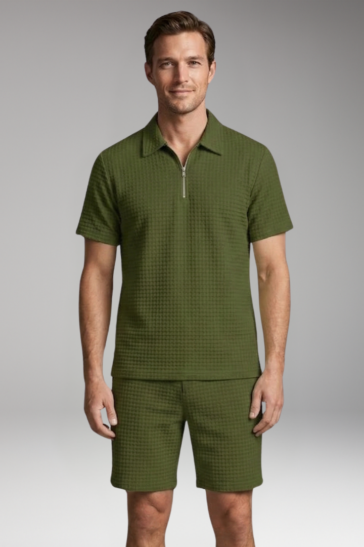 Men’s Summer Two-Piece Set with Half-Zip Shirt and Quilted Shorts