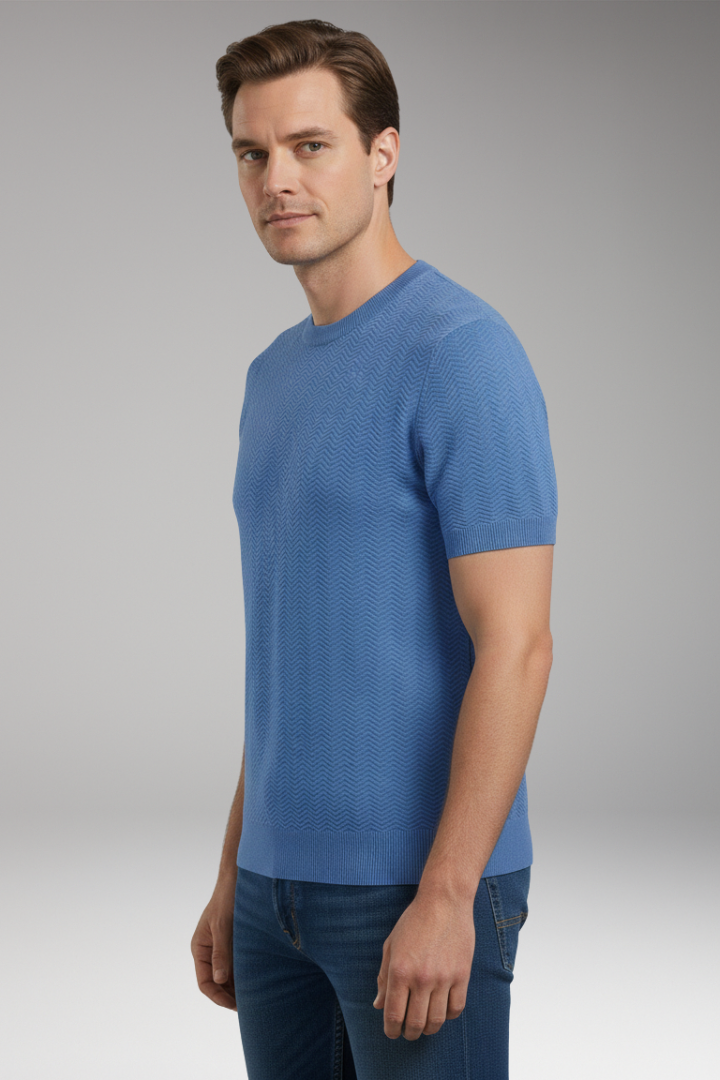 Men’s T-Shirt with Crew Neck and Wave Pattern