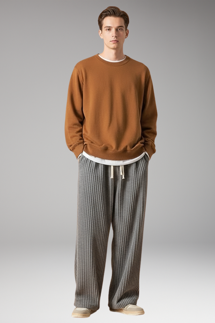 Men’s Textured Sweatpants with a Relaxed Fit and Streetwear Style