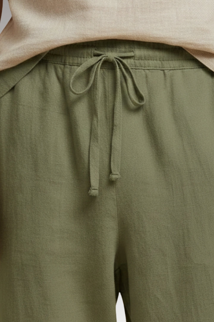 Men’s Trousers with Wide-Leg Design and Drawstring Waistband