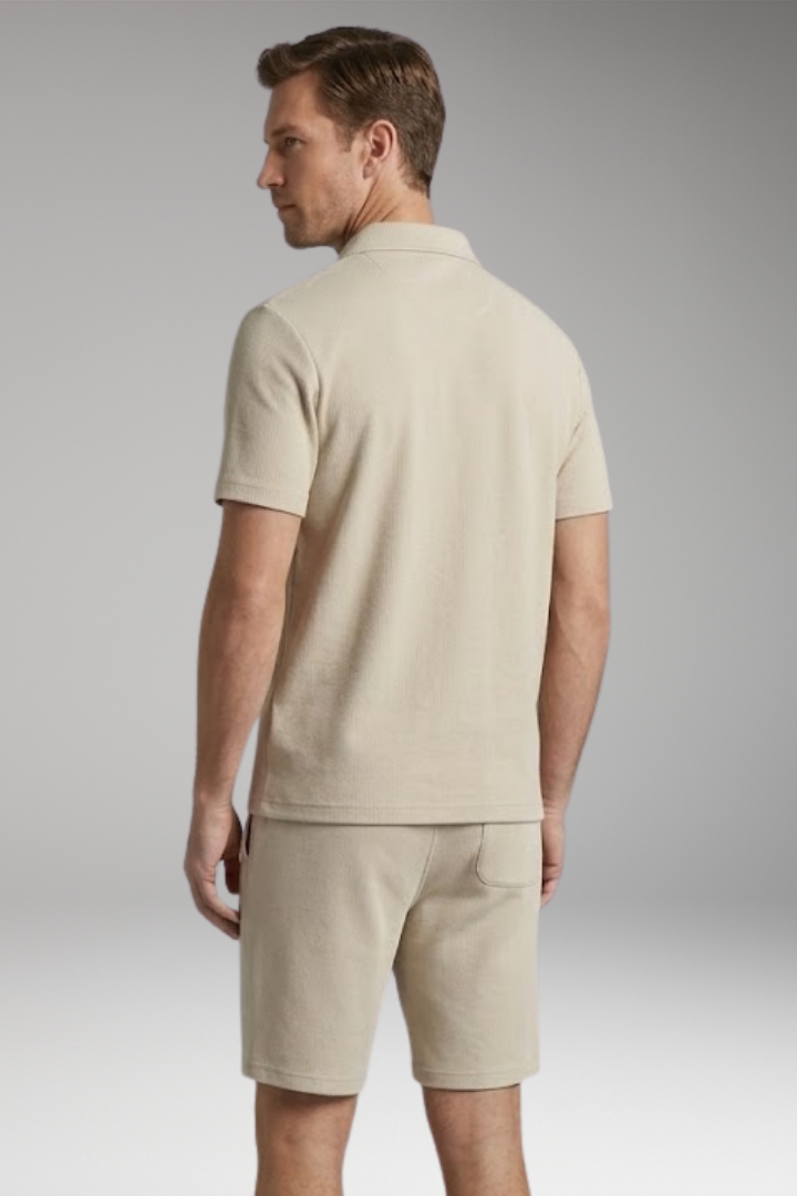 Men’s Two-Piece Set with Half-Zip Shirt and Elastic Waistband Shorts