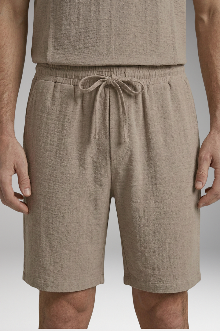 Men’s Two-Piece Set with Henley Neckline and Drawstring Shorts