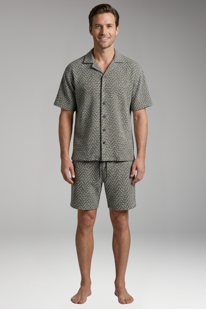 Men’s Two-Piece Set with Printed Short-Sleeve Shirt and Shorts
