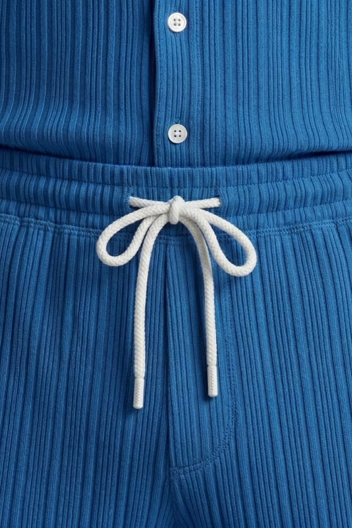 Men's Two-Piece Set with Ribbed Surface and Drawstring Shorts