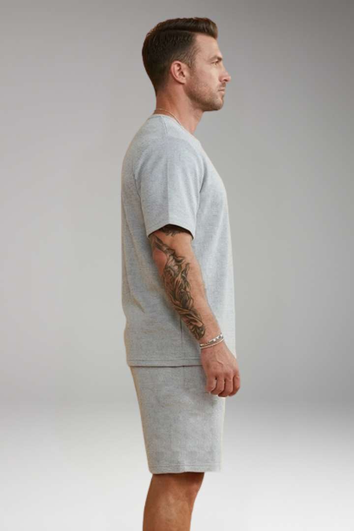 Men's Two-Piece Sportswear Set with Round Neck Top