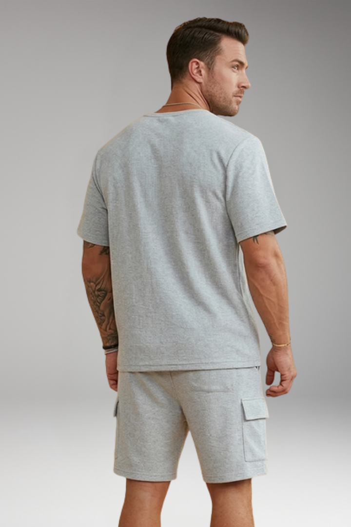 Men's Two-Piece Sportswear Set with Round Neck Top