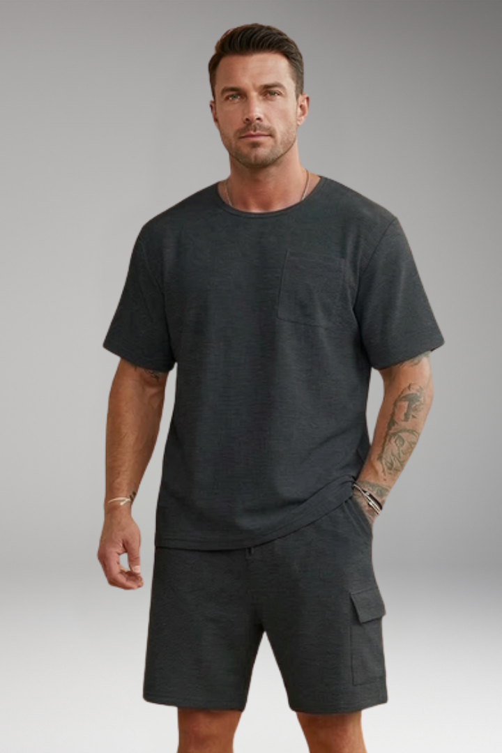 Men's Two-Piece Sportswear Set with Round Neck Top