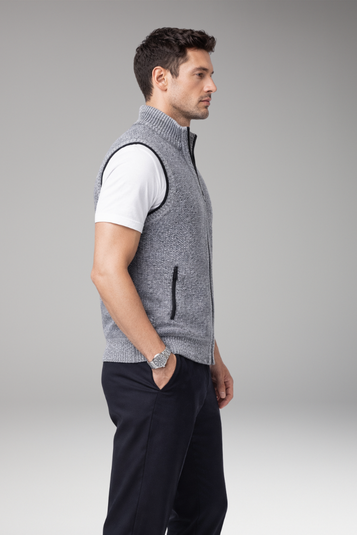 Men’s Vest with Zipper Closure and Side Pockets