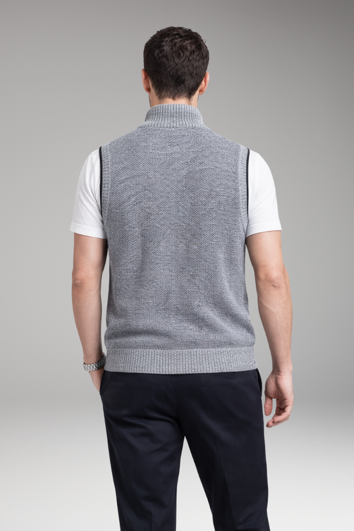 Men’s Vest with Zipper Closure and Side Pockets