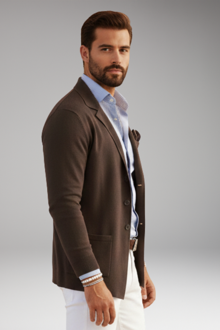 Men’s Blazer with Lapel Collar and Single-Row Front Closure
