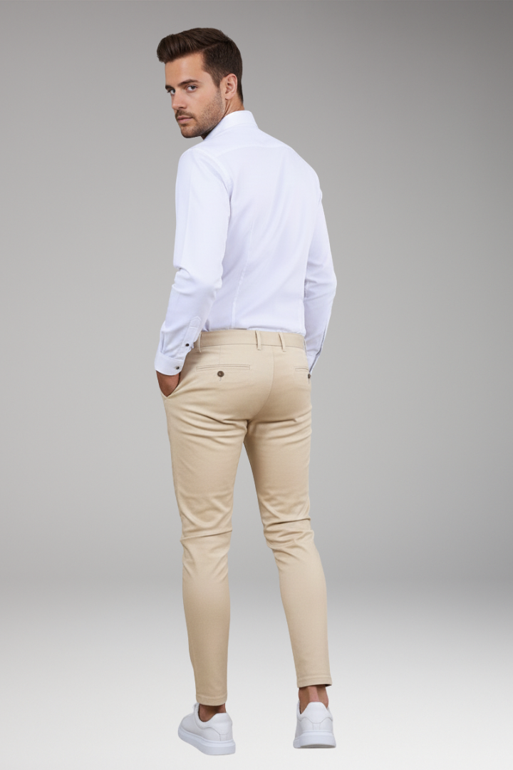 Men’s Chino Trousers with Slim Legs and Button Closure