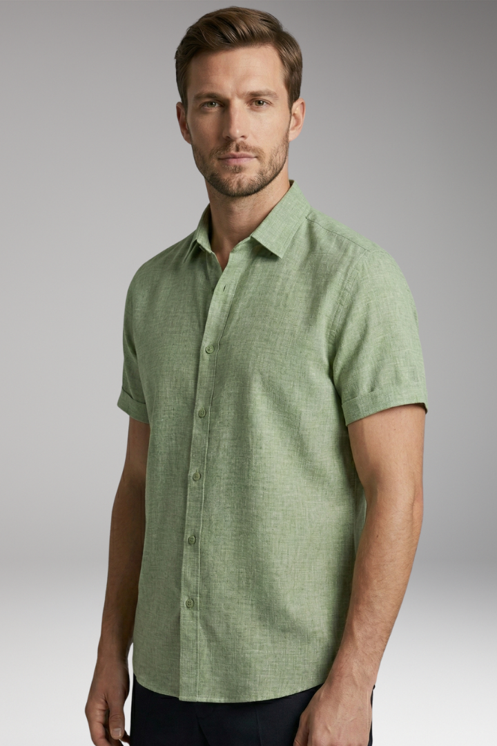 Men's Shirt with Short Sleeves and Button Placket