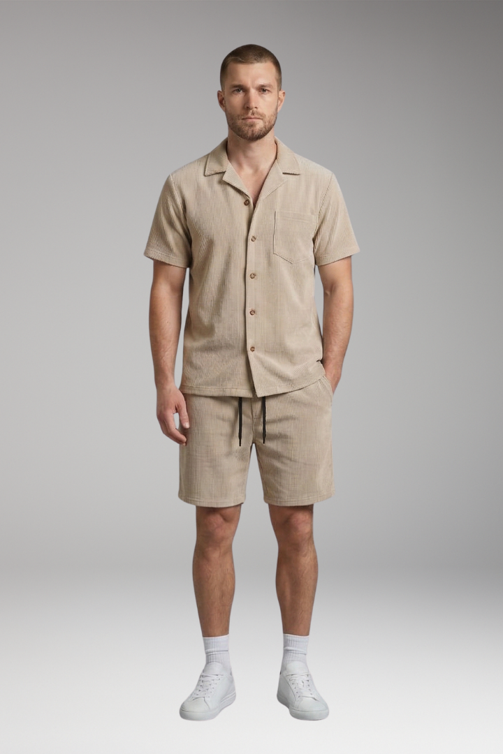 Men's Short-Sleeve Shirt and Drawstring Shorts Set with Casual Style
