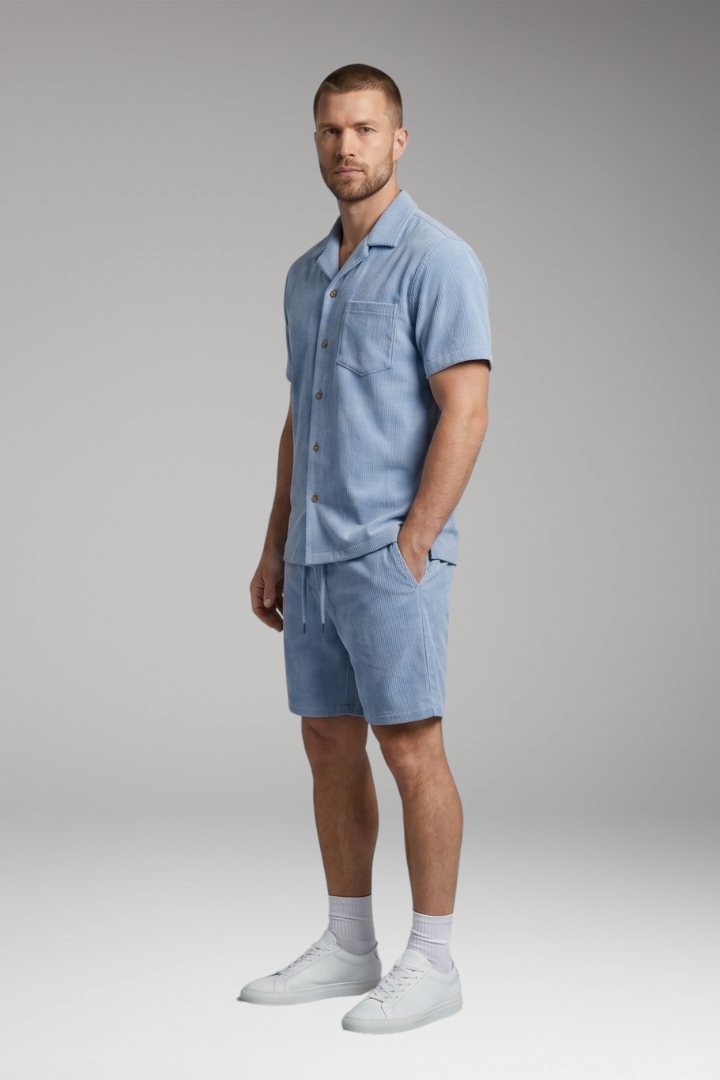 Men's Short-Sleeve Shirt and Drawstring Shorts Set with Casual Style