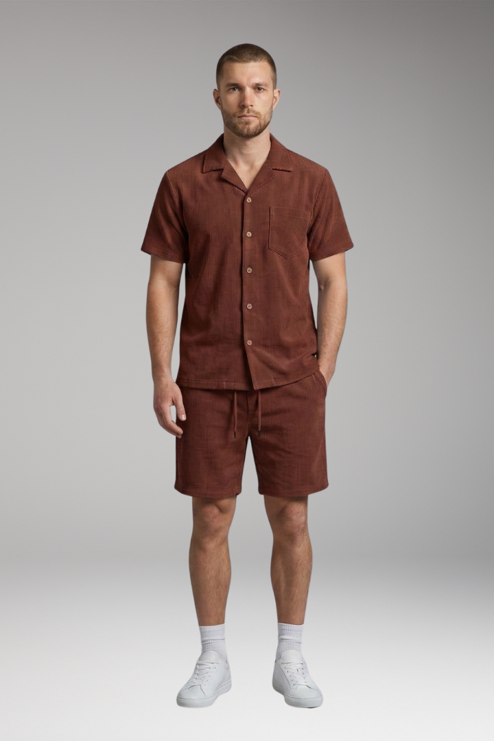 Men's Short-Sleeve Shirt and Drawstring Shorts Set with Casual Style
