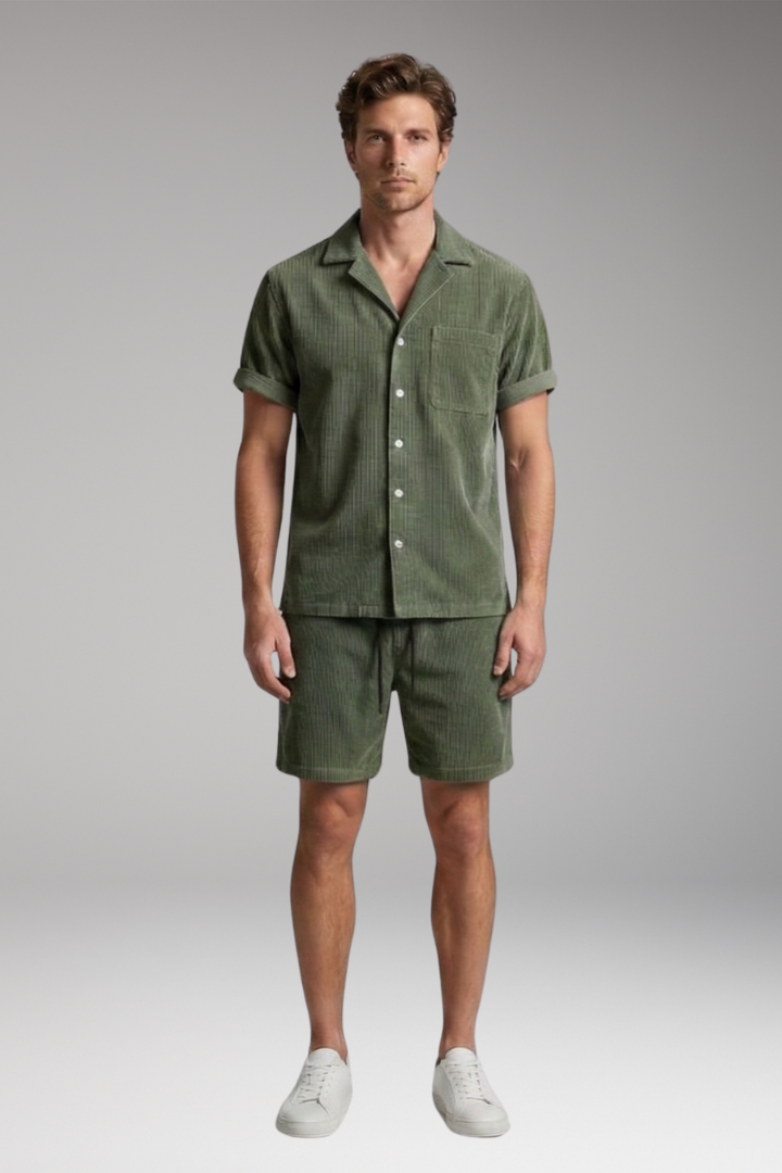 Men's Short-Sleeve Shirt and Shorts Set with Relaxed Fit