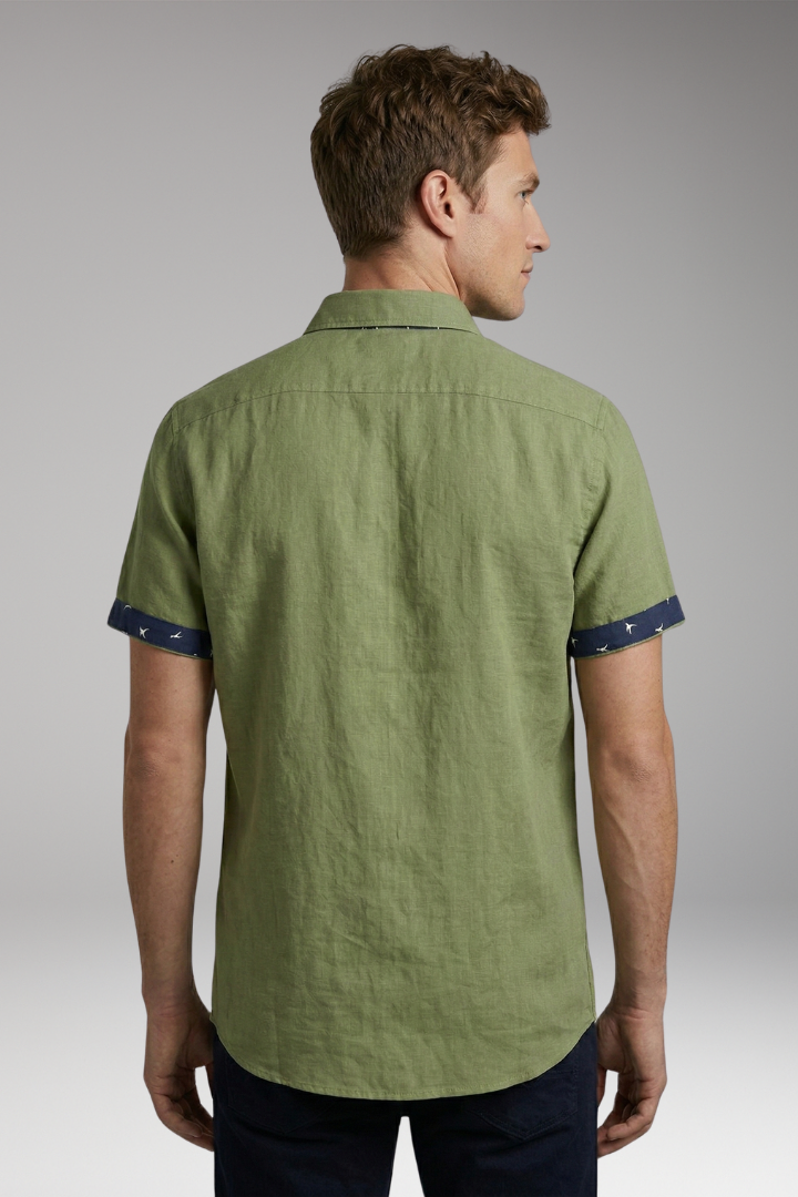Men's Summer Shirt with Slim Fit and Contrast Detailing